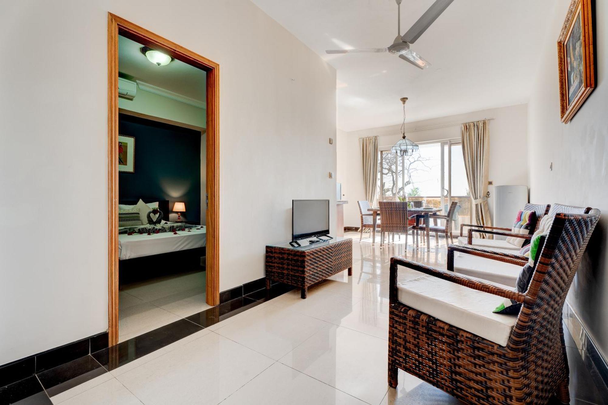 Pereybere Apartment With Breakfast And Private Balcony Pereybere Beach Εξωτερικό φωτογραφία