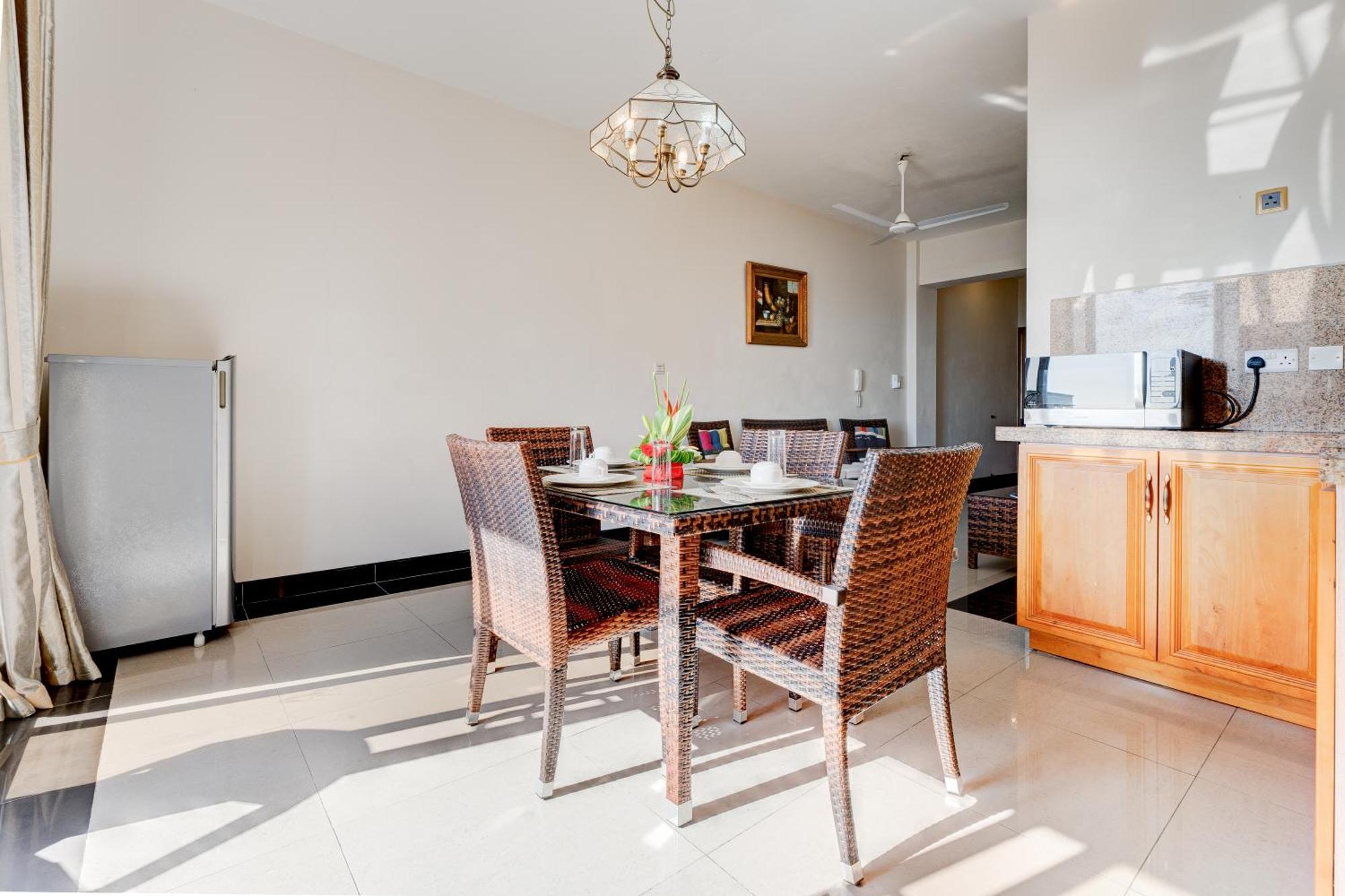 Pereybere Apartment With Breakfast And Private Balcony Pereybere Beach Εξωτερικό φωτογραφία